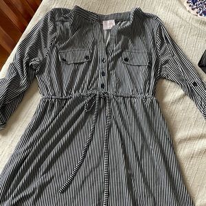 Siren Lily maternity striped dress sleeved